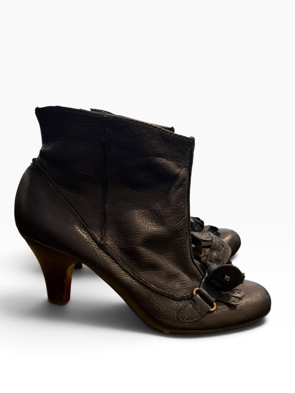 Anthropologie Miss Albright Black Leather Narration Booties size 10
